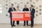Viessmann Foundation hands over €5.6 million donation to DKFZ